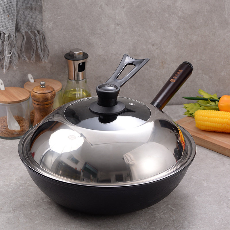 Wok z liatiny – čínskeho štýlu, kompatibilný s plynovým sporákom, jednovrstvové dno, sklenený pokrievka z nehrdzavejúcej ocele