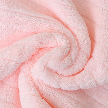 Детска кърпа за лице – мека, абсорбираща, квадратна; полиестер-памучна смес, 100D нишка, плоско тъкане, тегло под 50 g