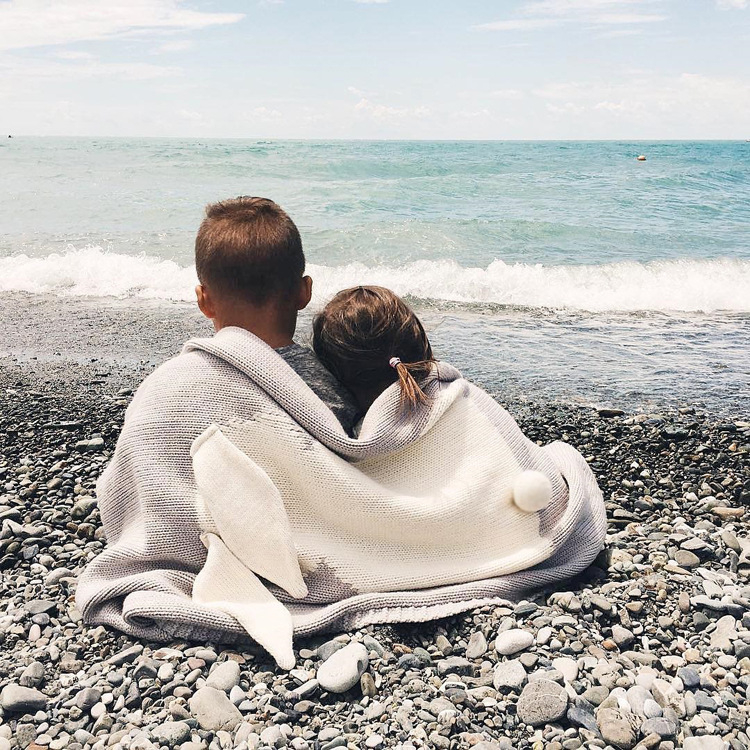 Плетено детско одеяло с 3D уши на зайче, серия Уши на зайче, 200–300 г, за деца 1–12 години, смесен материал, подходящо за всички сезони