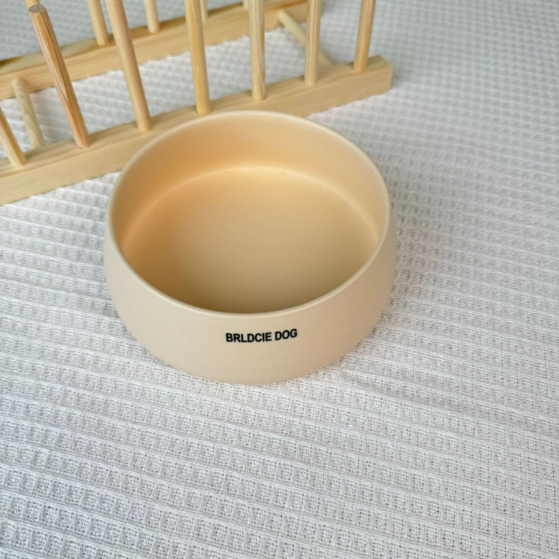 Керамична затворена котешка купа за храна с антиразливен дизайн и удебелена конструкция