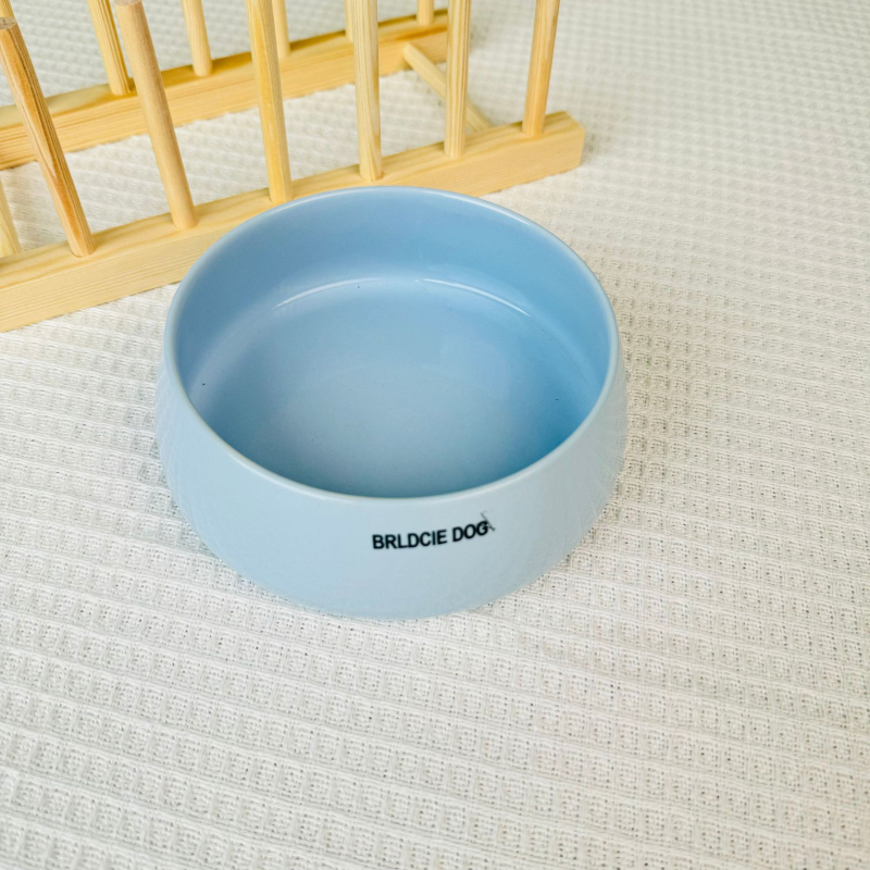 Керамична затворена котешка купа за храна с антиразливен дизайн и удебелена конструкция