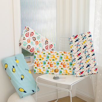 Obdĺžnikový latexový vankúš na krk s jadrom z čistého bavlneného vlákna, latexový obsah >90%, hmotnosť približne 0,5 kg