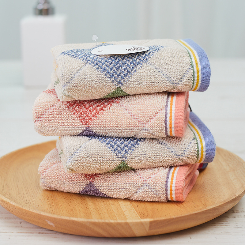 Detská štvorcová bavlnená utierka na tvár, mäkká a savá, 28 g, 32 vlákien, štvorcový uterák, možnosť personalizácie s logom.