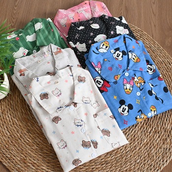 Női koreai stílusú pizsama kardigánnal, reveres galléval, cartoon mintával, 100% pamut