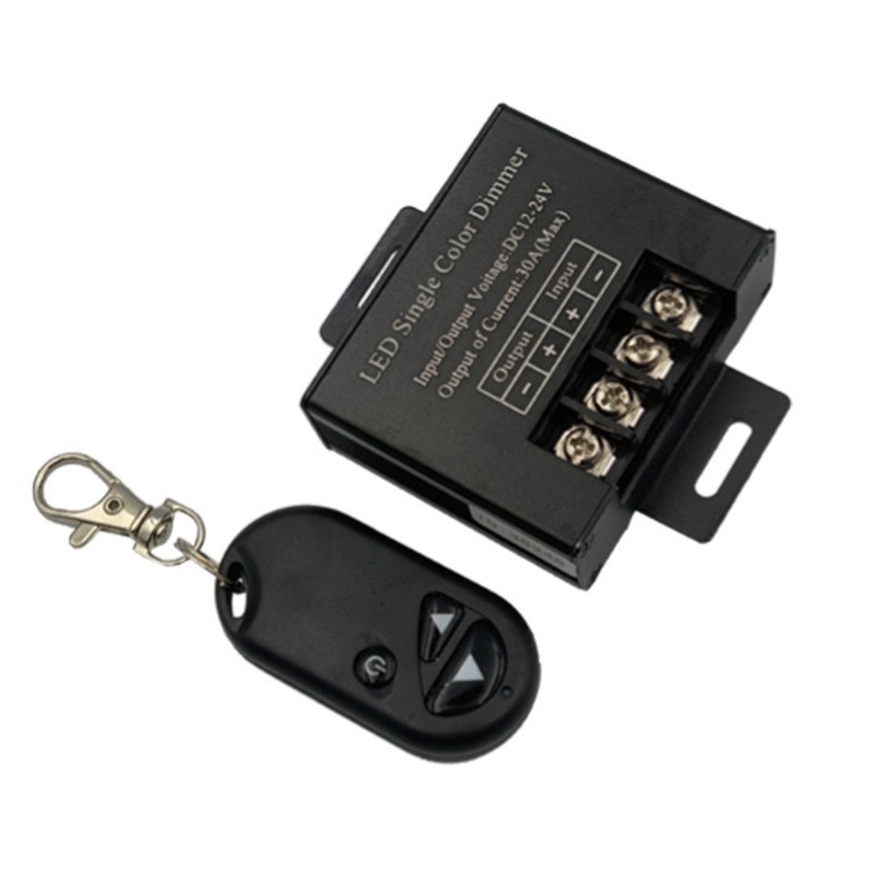 LED dimer do skrine s ručným otáčacím ovládačom, plynulé stmievanie 0–100%, DC 5V/12–24V, DC výstupná línia