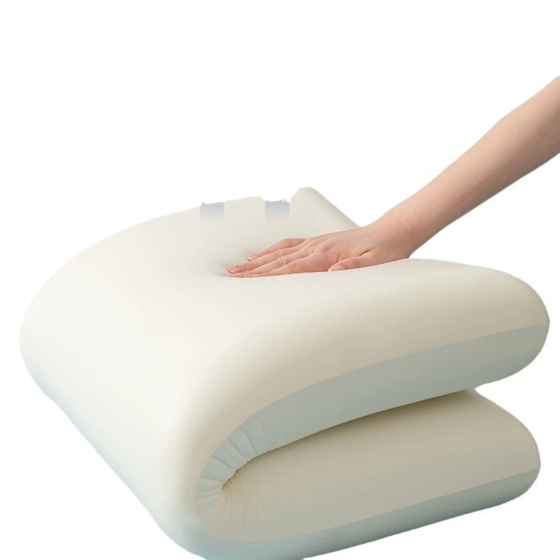 Vankúš z pamäťovej peny – hotelový štýl, obdĺžnikový tvar, Ice Silk látka, stredná podpora, 3D rezanie