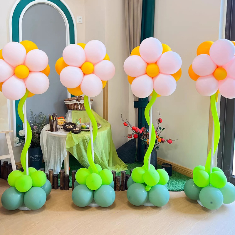 Stĺpec balónov s kvetmi – latexové okrúhle balóny, dekoratívne balóniky, vhodné pre školy a škôlky