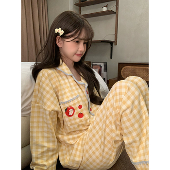 Ženski pidžama set s kariranim uzorkom i slatkim karikaturama, kardigan, dugi rukavi, dugi hlače, pleteni poliester materijal, srednja gustoća