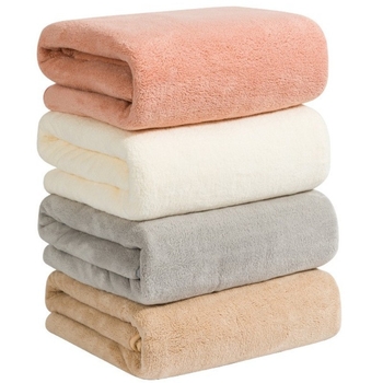 Βρεφική πετσέτα μπάνιου Yuke, 80% πολυεστερικό νήμα + 20% νάιλον, 400–500 g, απλή ύφανση