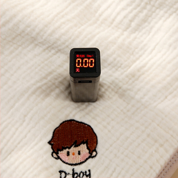 Бебешка марля кърпа за лице с бродирано име, чист памук, 40-count прежда, бродерия и подгъване, персонализируема