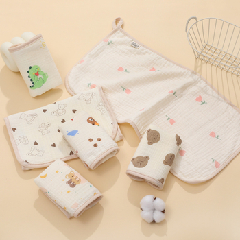 Štvorsvrstvová gáza s karikatúrnym vzorom, bavlna, absorpčná, pre batoľatá 1–3 roky