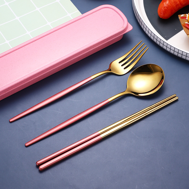 Nerezový jedálenský set (tri diely: lyžička, paličky, vidlička) — 410 nerezová oceľ, zrkadlové leštenie, prenosný