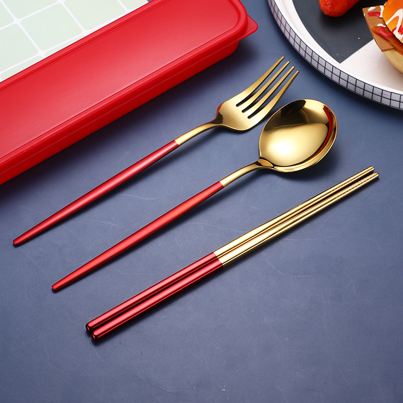 Nerezový jedálenský set (tri diely: lyžička, paličky, vidlička) — 410 nerezová oceľ, zrkadlové leštenie, prenosný