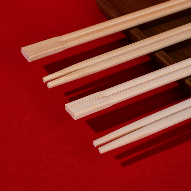 Jednorázové drevené paličky, slávnostný štýl, 50 párov v balení, individuálne balené, mikrovlnná rúra nie je vhodná