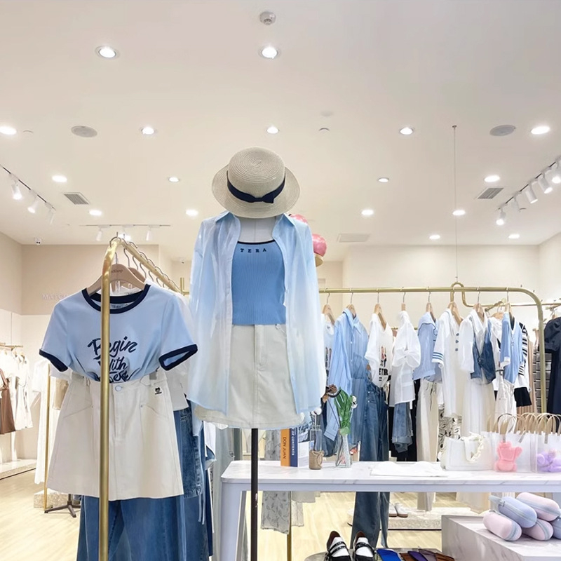 LED downlight s plným spektrom – CRI ≥90, 220V, skrytá montáž