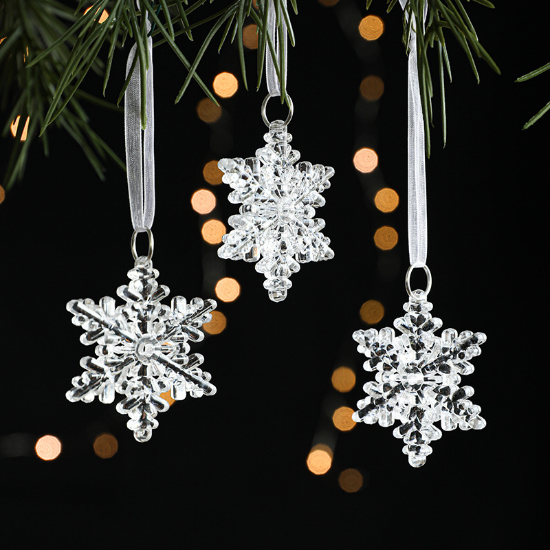 Priehľadný akrylový príves s motívom snehovej vločky a losa pre fotorekvizitá na Vianoce — plast, balené v OPP vrecku, značka Hong Kong Heng