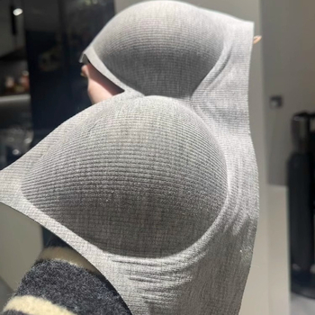 Японски стил подплатен безжичен памучен спортен сутиен, чашки тип триъгълник, без закопчаване