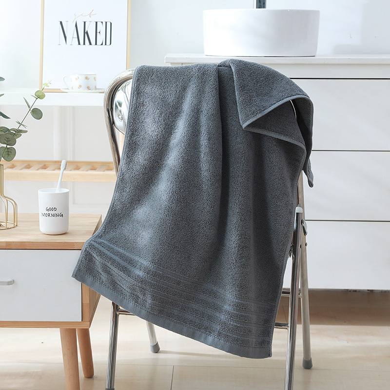 Uterák na kúpanie pre deti zo 100% bavlny, priadza 16, hladká tkanina, hmotnosť 200–300 g, možná úprava na mieru