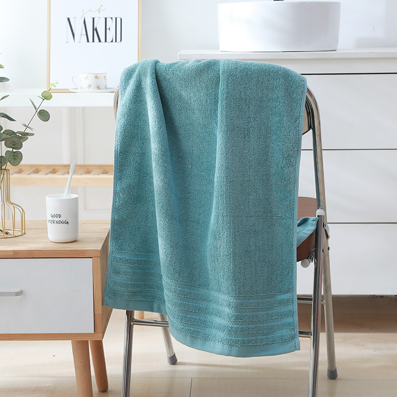 Uterák na kúpanie pre deti zo 100% bavlny, priadza 16, hladká tkanina, hmotnosť 200–300 g, možná úprava na mieru