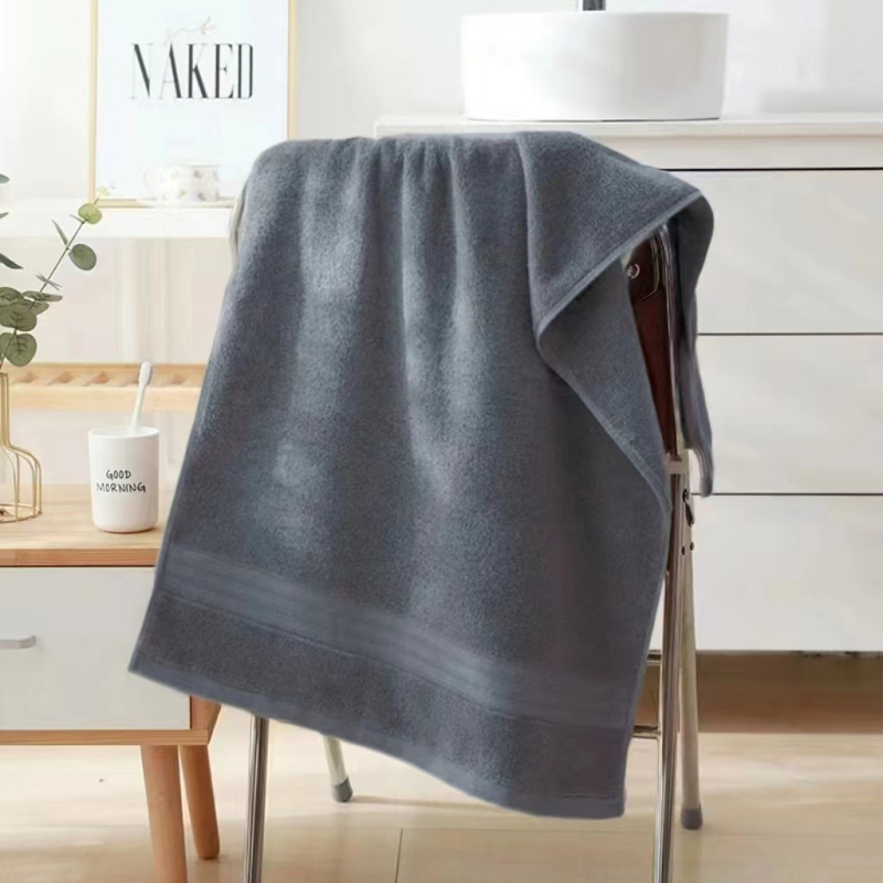 Uterák na kúpanie pre deti zo 100% bavlny, priadza 16, hladká tkanina, hmotnosť 200–300 g, možná úprava na mieru