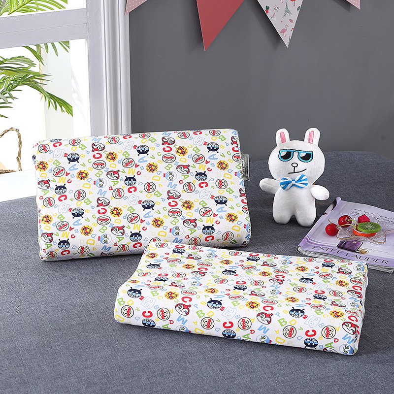 Detský vankúš - prírodný latexový jadro, bavlnená látka, obdĺžnikový tvar, všetky ročné obdobia, bezpečnostná trieda A