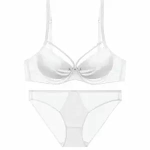 Бюстгальтер — нейлонова основна материя; чашка 3/4; тънка формована чашка; фиксирани двойни презрамки; функция: събиране