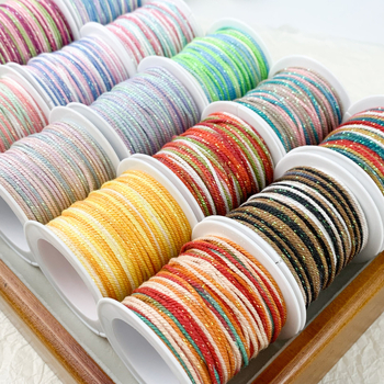 DIY doplnky: ručne tkané vlákno lano na náramky (jar 2025)