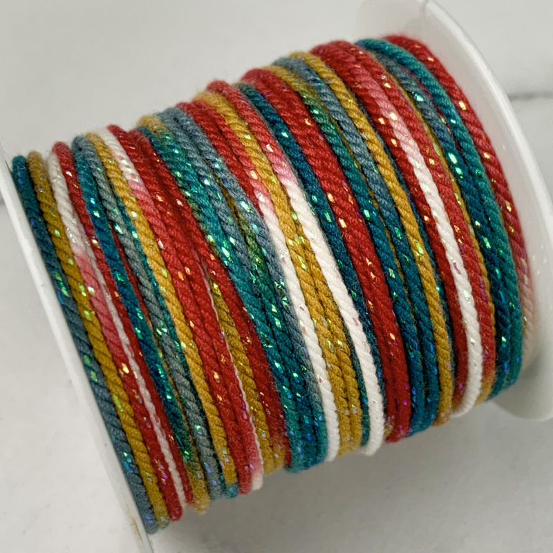 DIY doplnky: ručne tkané vlákno lano na náramky (jar 2025)