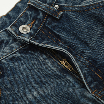 Mikro-flare traperice u punk stilu, denim s 80% pamuka, prane s retro završnom završnicom, opuštena široka silueta