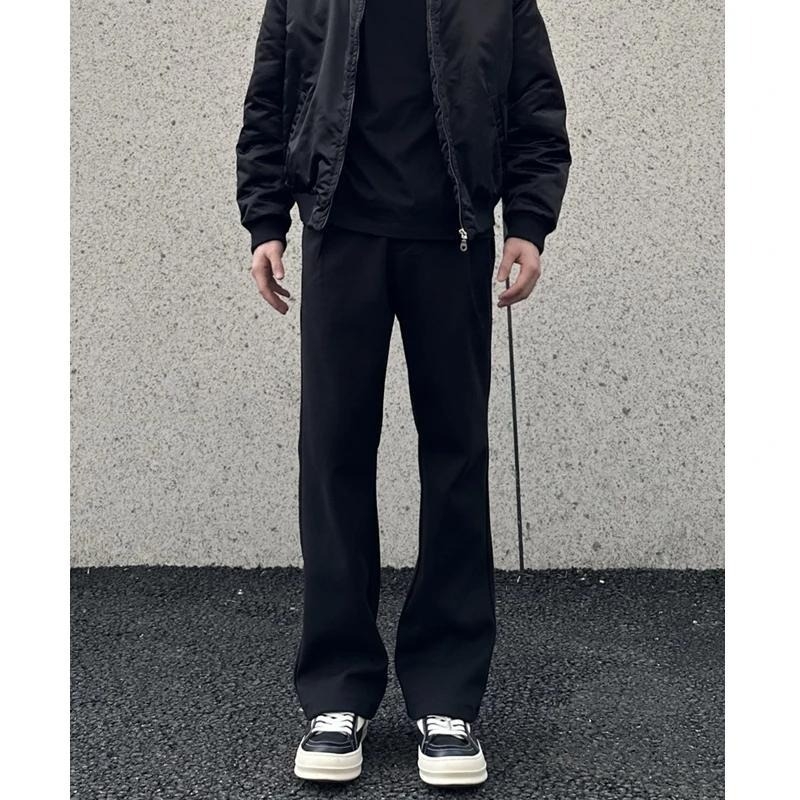 Pánske športové voľnočasové nohavice s rovným strihom, stredná výška pásu, šnúrka na zaväzovanie, priedušný polyesterový zmes, bez pokrčenia