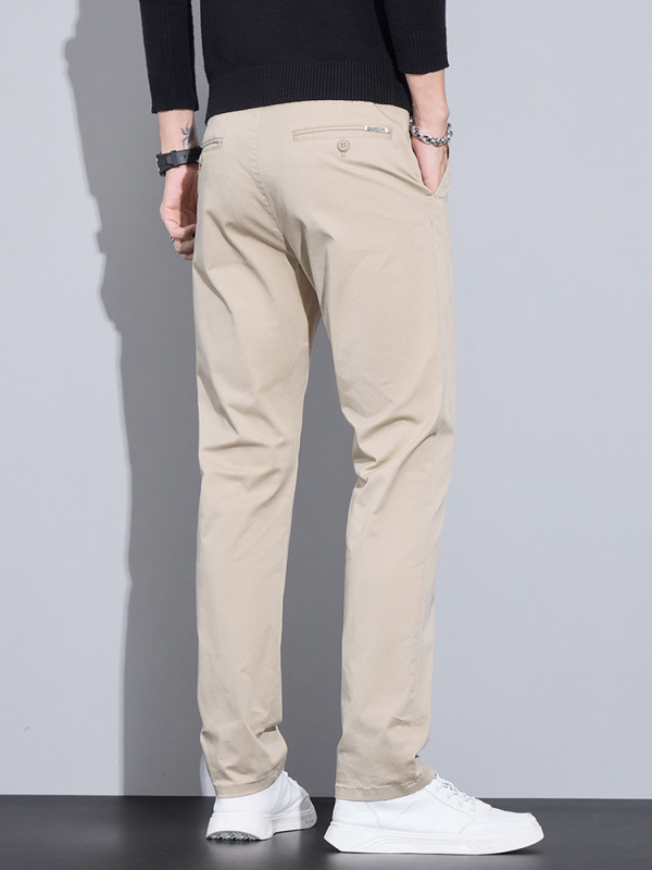 Muške slim fit hlače od pamuka – srednji pojas, zip, 97% pamuk 3% elastan.