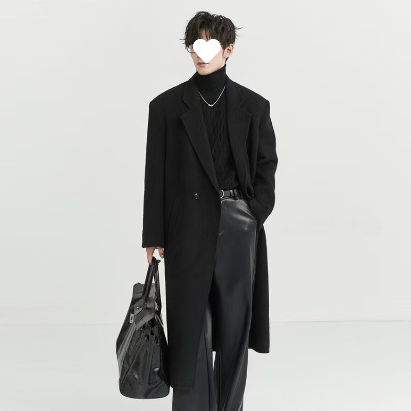 Kabát s dvojitým zapínaním, stojatý golier, vlnená látka, voľný strih