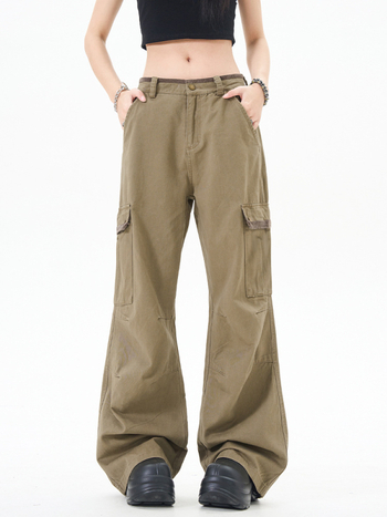Pantaloni casual din bumbac, croială dreaptă, talie medie, cu multe buzunare, respirabili
