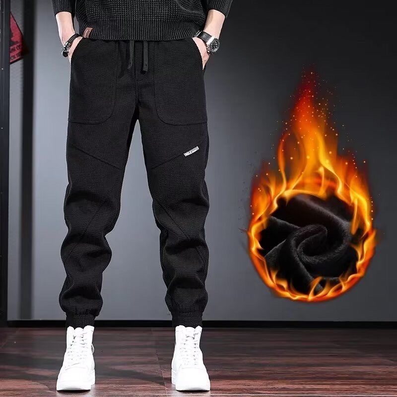 Muške hlače od korduroja s fleece podstavom, širokog kroja, prugasti uzorak, zima