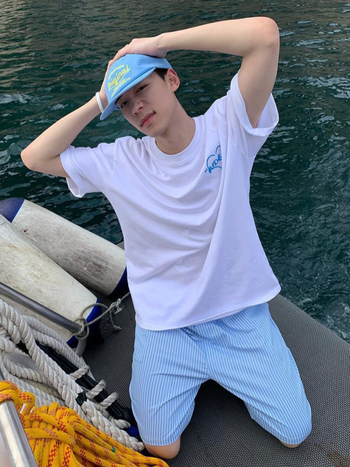 Pánske plážové šortky Harajuku štýl, 100% polyester, rýchloschnúce a priedušné, šnúrka v páse, rovný lem