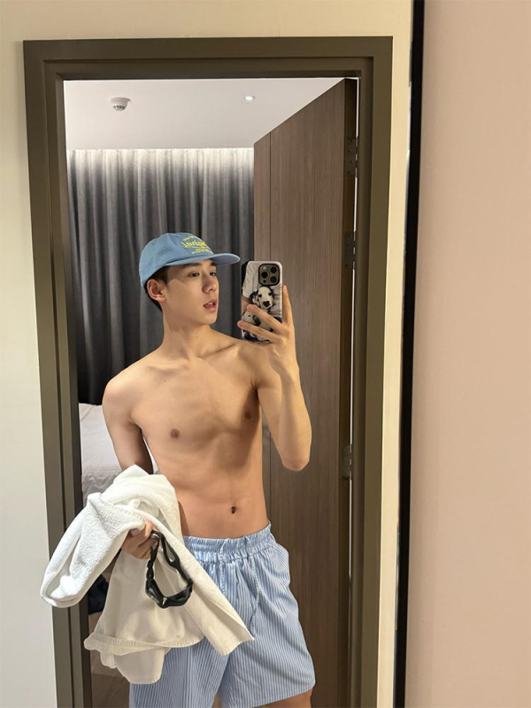 Pánske plážové šortky Harajuku štýl, 100% polyester, rýchloschnúce a priedušné, šnúrka v páse, rovný lem