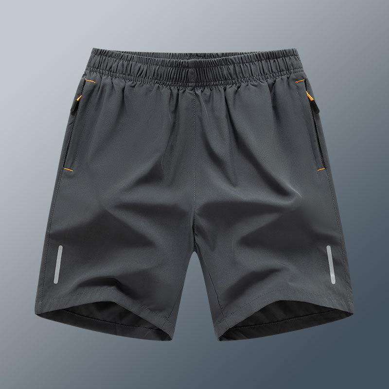 Pánske športové šortky z polyesteru, voľný rovný strih, dĺžka 3/4, letný ľahký materiál