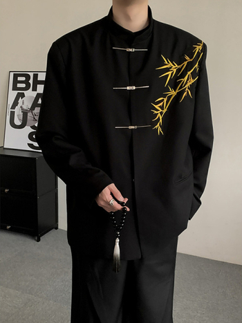 Férfi esküvői öltöny kínai stílusban, bambusz hímzéssel, álló gallér, laza szabás, háromgombos, poliészter alapú keverék