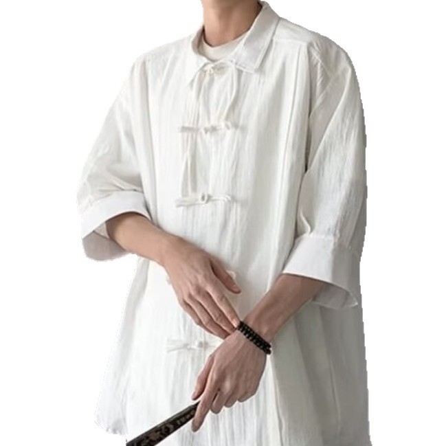 Pánska košeľa v Tang štýle, krátke rukávy, golier turn-down, voľný strih, látka 85% polyesterová zmes, jar–jeseň