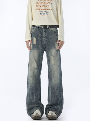 Džíny – stredný pás, rovné nohavice s mikro flare, oprané denim, 70.9% bavlna, 18.4% regenerované vlákna, 10.7% polyester, viac vreciek