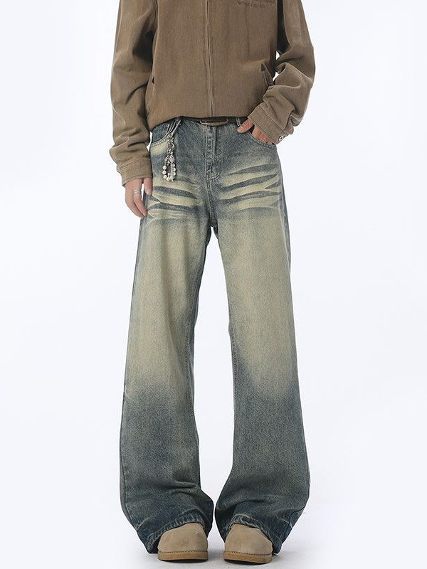 Džíny – stredný pás, rovné nohavice s mikro flare, oprané denim, 70.9% bavlna, 18.4% regenerované vlákna, 10.7% polyester, viac vreciek