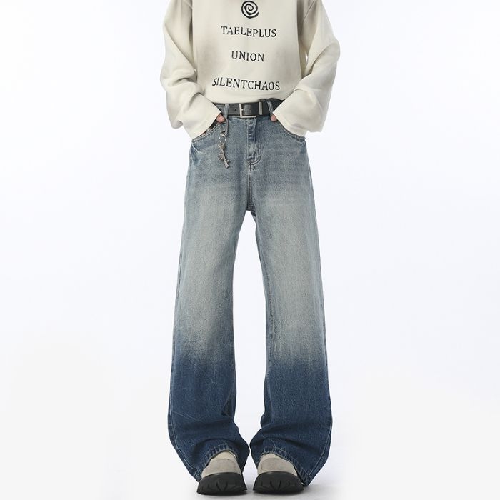 Džíny – stredný pás, rovné nohavice s mikro flare, oprané denim, 70.9% bavlna, 18.4% regenerované vlákna, 10.7% polyester, viac vreciek