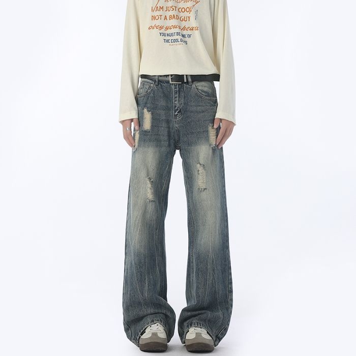 Džíny – stredný pás, rovné nohavice s mikro flare, oprané denim, 70.9% bavlna, 18.4% regenerované vlákna, 10.7% polyester, viac vreciek