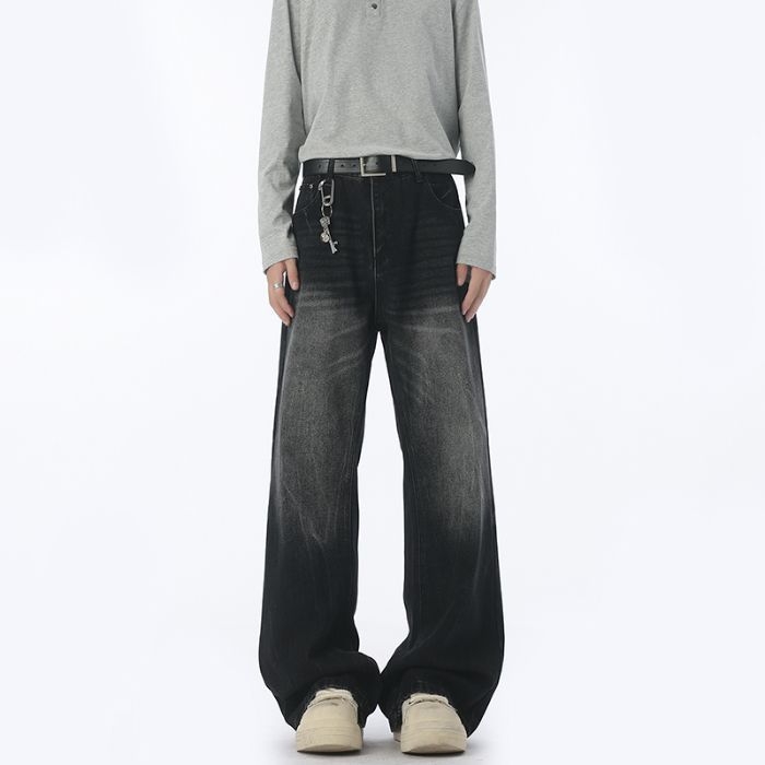 Džíny – stredný pás, rovné nohavice s mikro flare, oprané denim, 70.9% bavlna, 18.4% regenerované vlákna, 10.7% polyester, viac vreciek