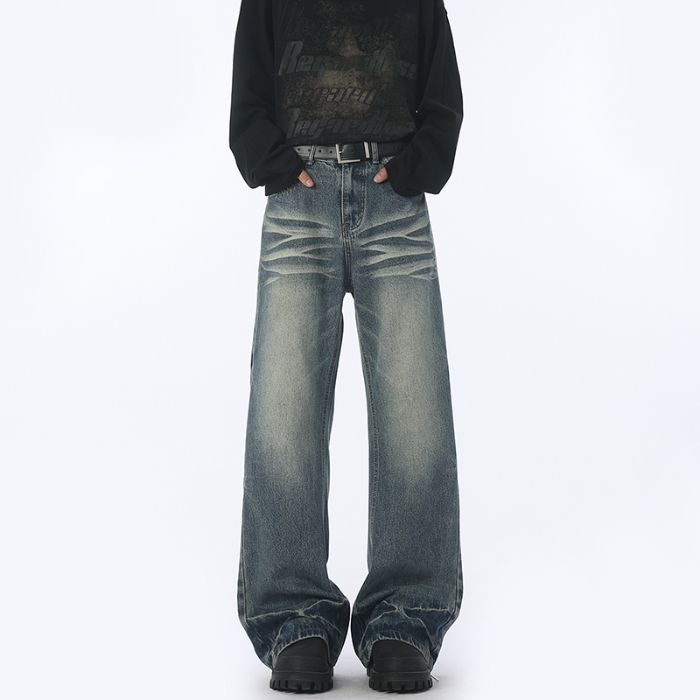 Džíny – stredný pás, rovné nohavice s mikro flare, oprané denim, 70.9% bavlna, 18.4% regenerované vlákna, 10.7% polyester, viac vreciek