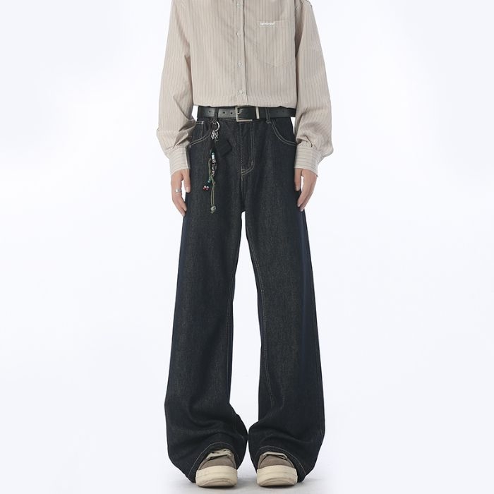 Džíny – stredný pás, rovné nohavice s mikro flare, oprané denim, 70.9% bavlna, 18.4% regenerované vlákna, 10.7% polyester, viac vreciek