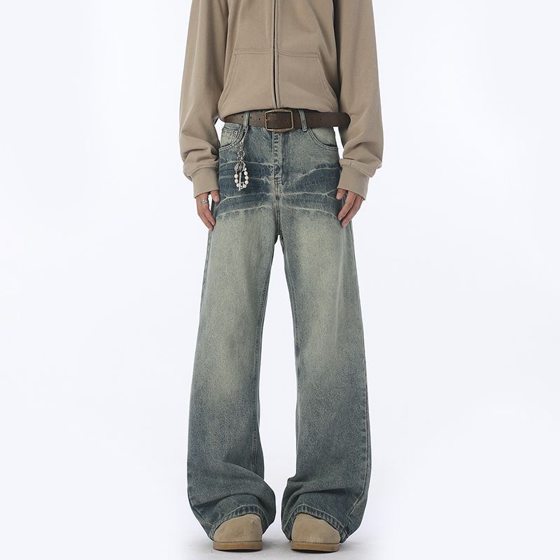 Džíny – stredný pás, rovné nohavice s mikro flare, oprané denim, 70.9% bavlna, 18.4% regenerované vlákna, 10.7% polyester, viac vreciek