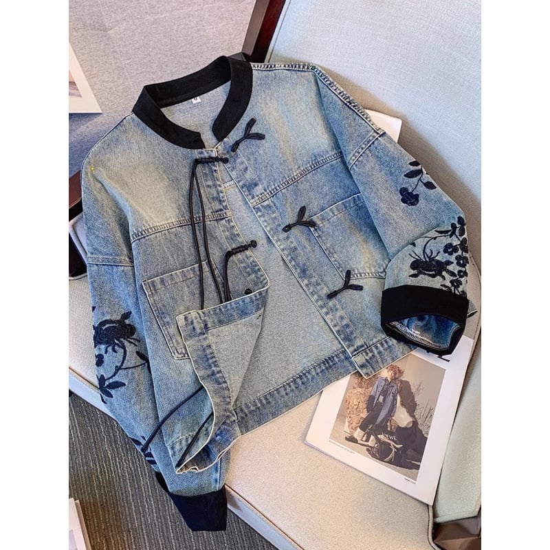 Ženska denim jakna sa stojećim ovratnikom, masivno šivanje, kratka duljina, pamuk 95%+