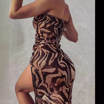 Šifónové šaty s jedným ramenom, bez rukávov, geometrický vzor, štíhly strih