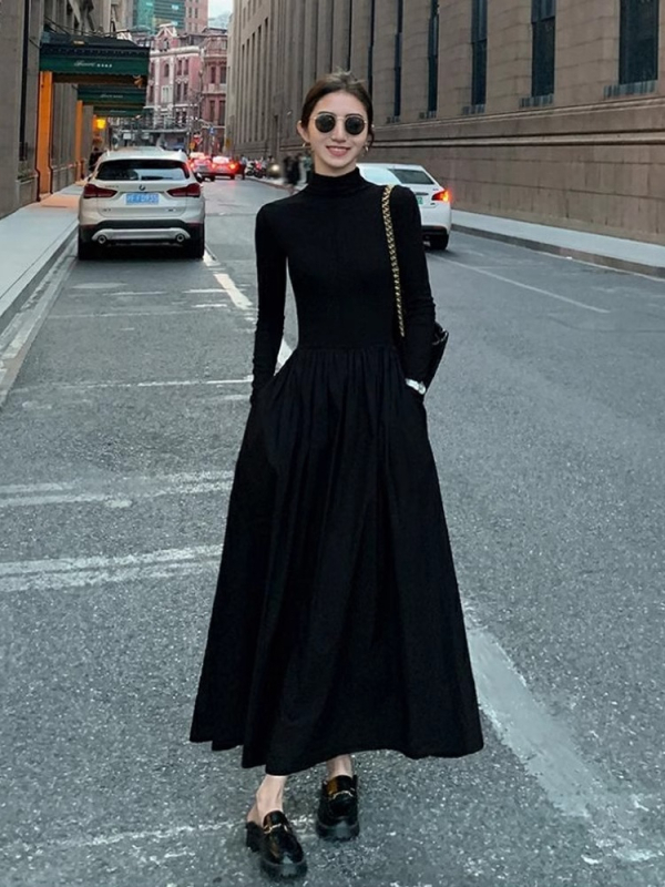 Pletené šaty s dlhými rukávmi, okrúhly výstrih, strih do tvaru A, zmes bavlny a polyesteru, zimná kolekcia